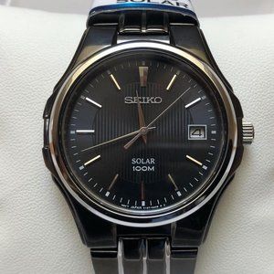 Unworn Seiko Solar Men's Watch with New Movement SNE125